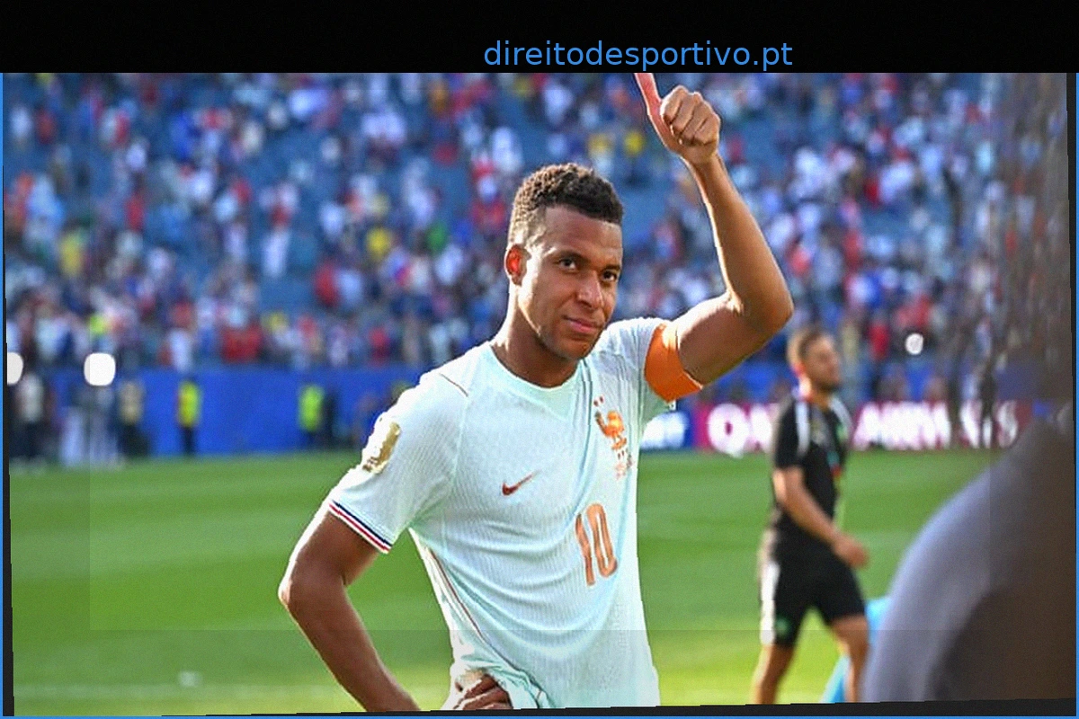 Mbappé Tranquiliza Após Deixar Partida Contra Marrocos: "Levei uma pancada no tornozelo, mas estou bem"