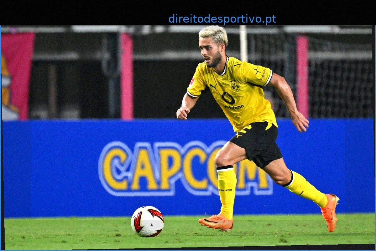Yan Couto junta-se ao Como por empréstimo de uma temporada do Borussia Dortmund