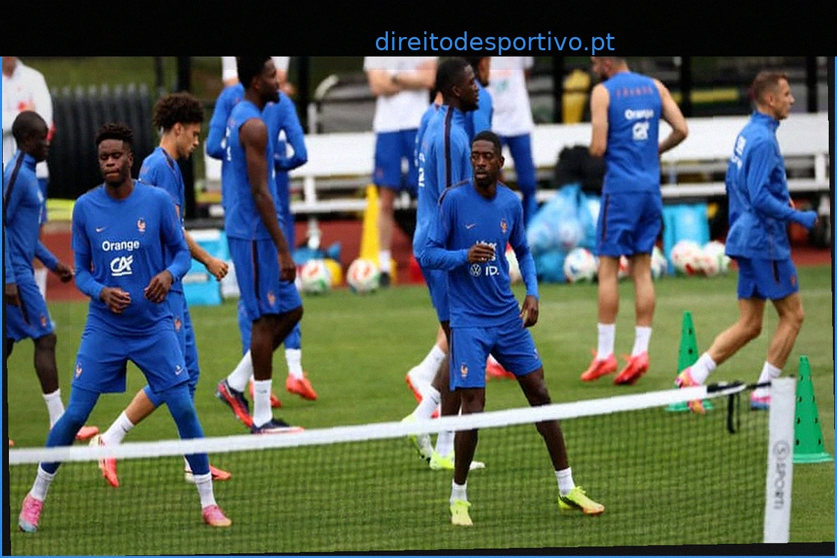 França x Marrocos: Tchouaméni treina à parte, um onze provável se desenha para os Bleus