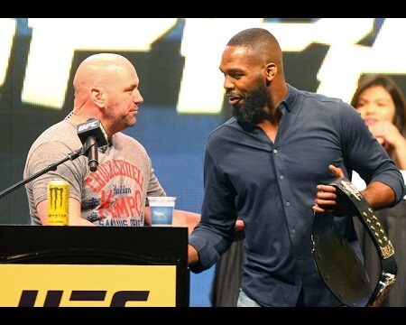 Jon Jones Acusa Dana White de Ocultar Informações Sobre o Seu Futuro de Luta