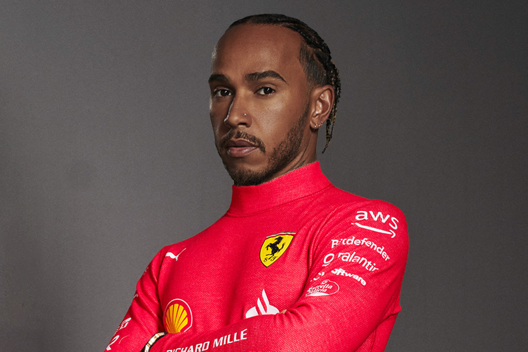 Preview Hamilton Afirma que a Ferrari Nunca Teve Ninguém Como Ele Enquanto Visa Desempenho no Mónaco