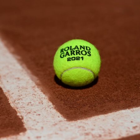Interrupção em Roland Garros devido a Emergência Médica