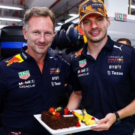 Horner Explica Porquê Verstappen Cedeu Posição a Russell e Critica Comissários