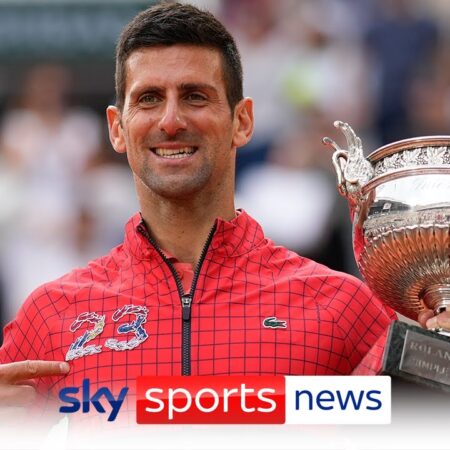 Novak Djokovic provoca rival em Roland Garros sobre ‘espionagem’ e taça da Liga dos Campeões