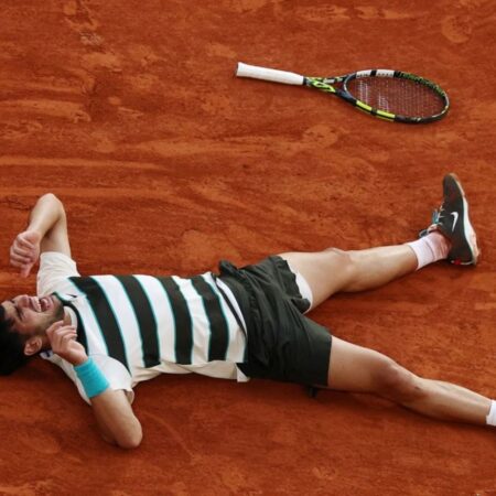 Alcaraz Supera Sinner numa Final Épica do Open de França