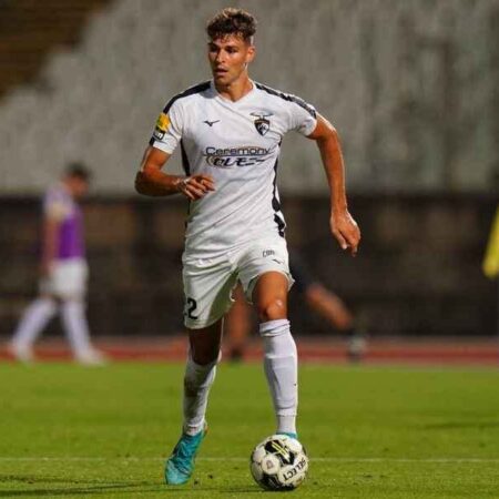 Filipe Relvas Assina Pelo AEK Atenas Após Sair do V. Guimarães