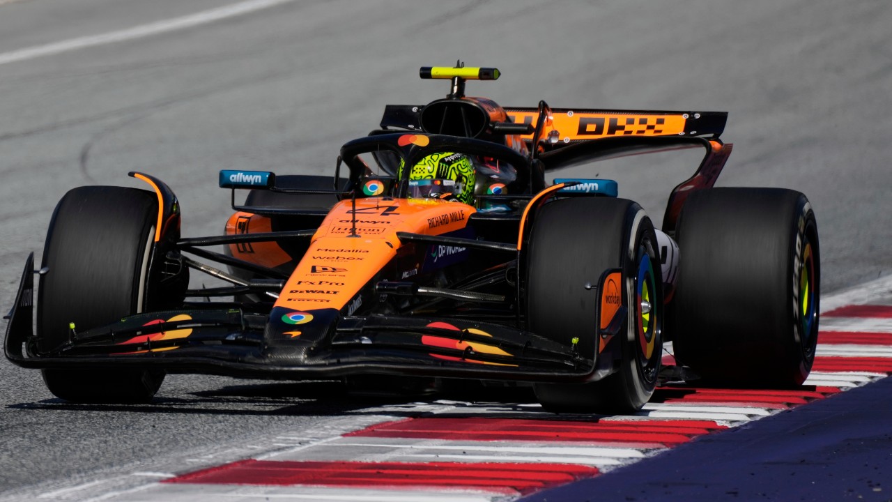 Preview Oscar Piastri pede desculpas à McLaren por quase colisão com Lando Norris no GP da Áustria