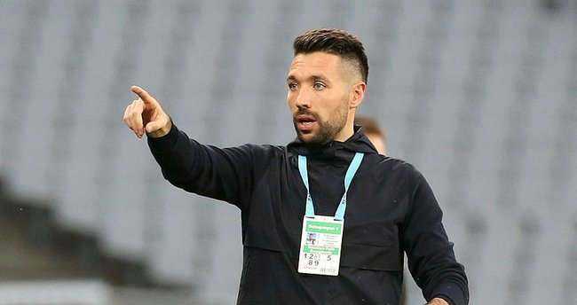 Preview Francesco Farioli assina pelo FC Porto sem custos e liga-se até 2027