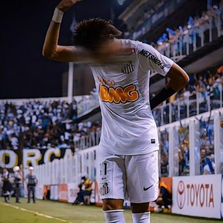 É fã de Neymar e gosta de música funk: reforço do Sporting apresenta-se