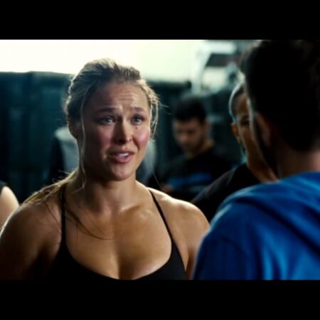 Ronda Rousey em choque com nocaute no Power Slap que derrubou lutador