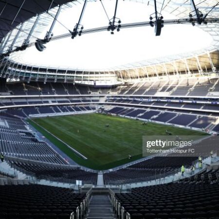 Tottenham anuncia grande mudança no estádio com regresso de marco icónico do antigo campo