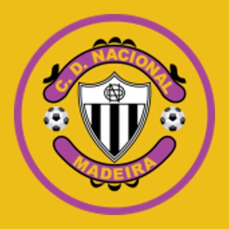 Nacional da Madeira Apresenta Quatro Reforços de Uma Vez