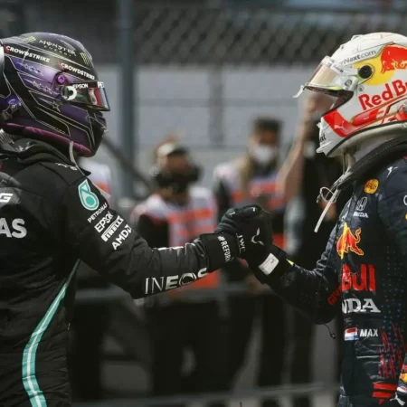 Hamilton sobre possível ida de Verstappen para a Mercedes: Sem problema