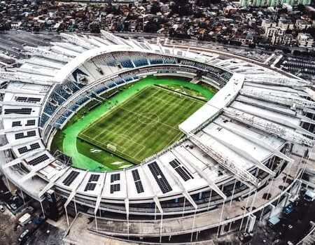 Novo Relvado no Estádio de Rio Maior para o Jogo Casa Pia-Sporting