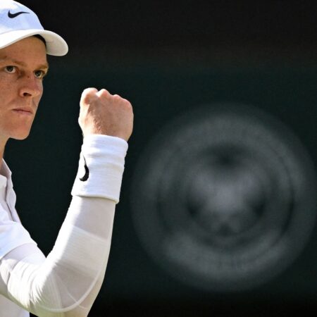 Sinner Triunfa em Wimbledon 2025 Derrotando Alcaraz