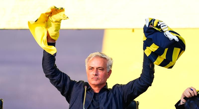 Preview Benfica Confirma Confronto com Fenerbahçe de José Mourinho na Taça Eusébio