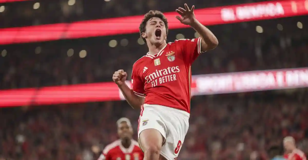 Preview Cristóvão Carvalho Ataca Planeamento da Pré-Época do Benfica: “Puro Amadorismo”