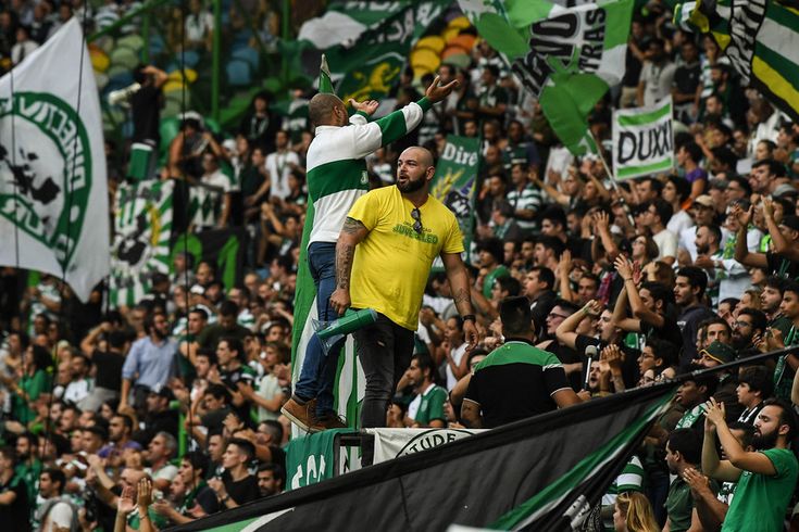 Preview Ambiente de Festa e União no Jantar do Sporting em Lagos