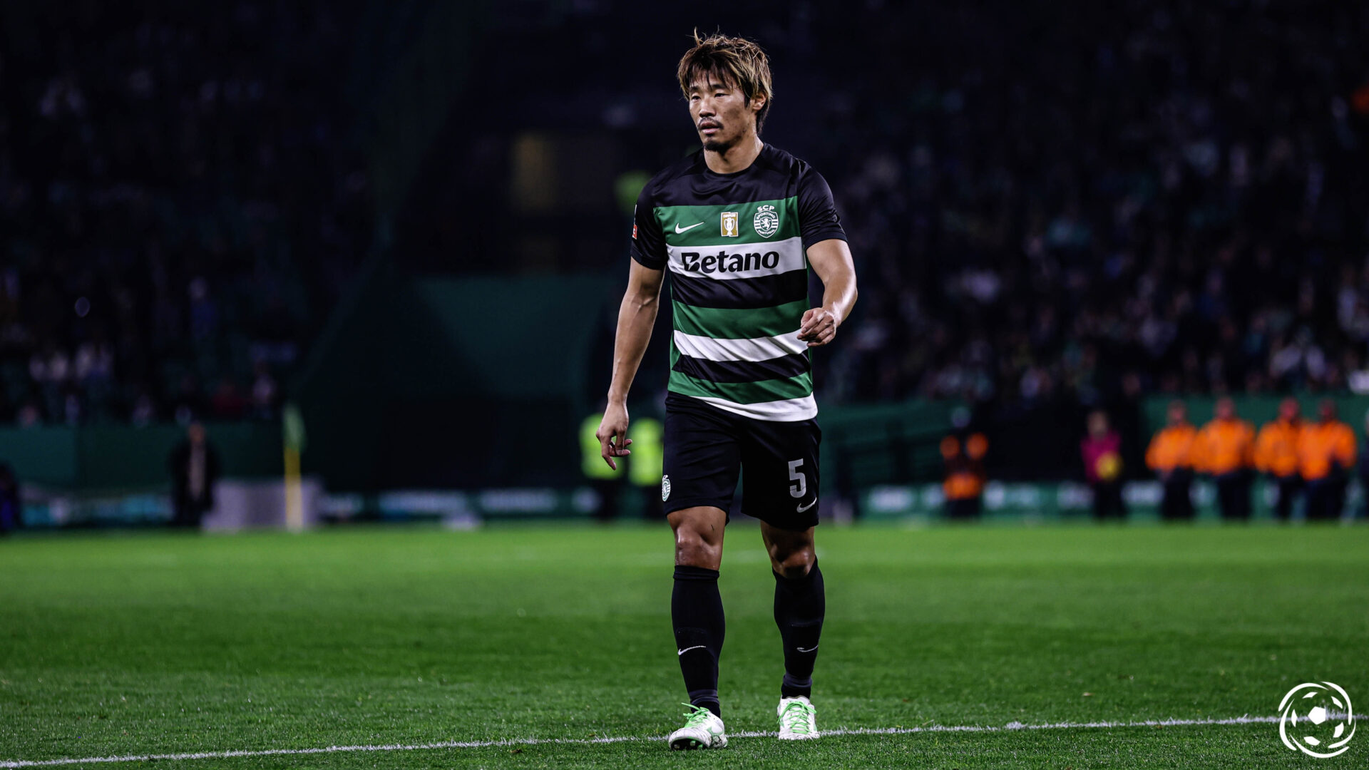 Preview Treinador do Rennes deixa aviso ao Sporting: “Não estamos desesperados por Harder”