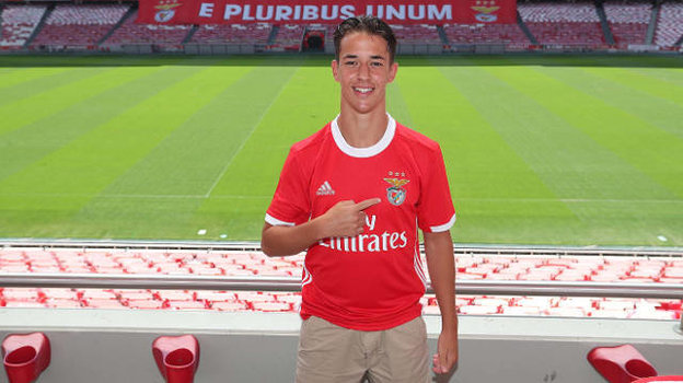 Preview Oficial: Hugo Félix é Reforço do Tondela com Contrato Até 2029
