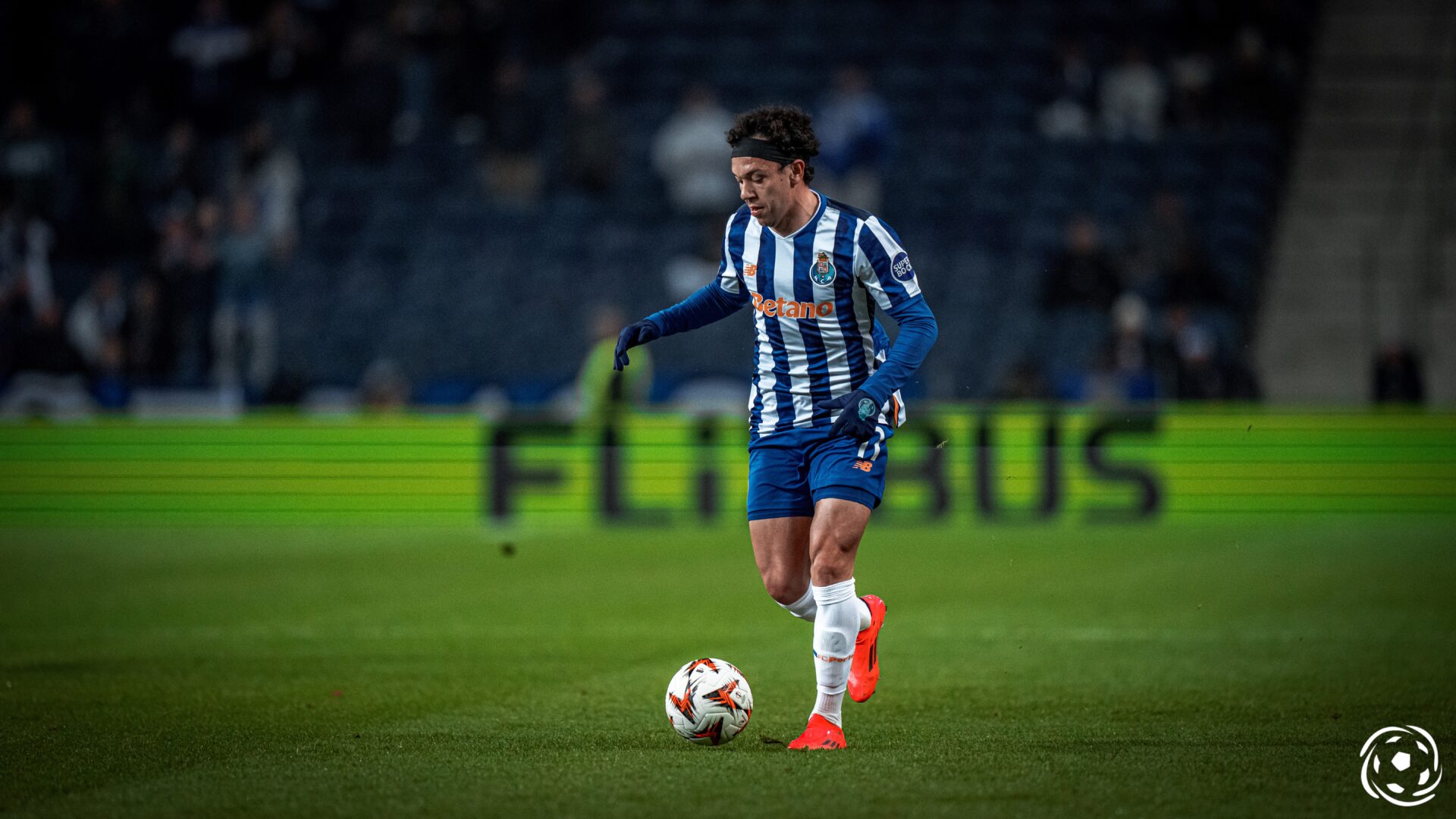 Preview FC Porto: Luuk de Jong e William Gomes Lesionados, Tempo de Paragem Incerto