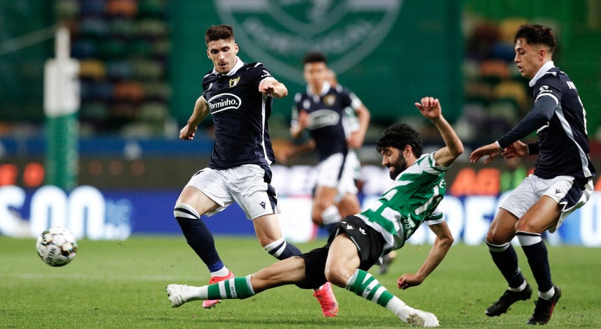 Preview Os onzes iniciais de Famalicão e Sporting revelados para o jogo da I Liga