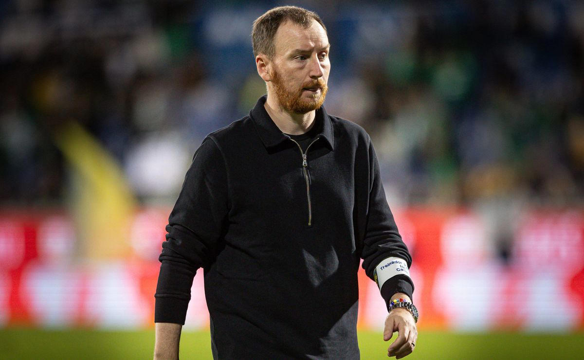 Preview Cathro e Amaral Reagem à Derrota do Estoril Frente ao Sporting: “A Equipa Estava em Campo”