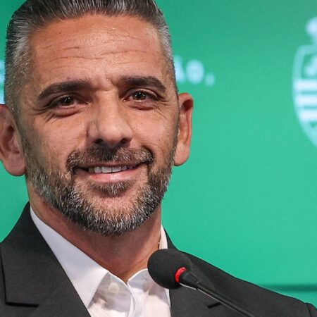 Rui Borges Repreende Jogadores do Sporting Após Vitória Apertada no Estoril
