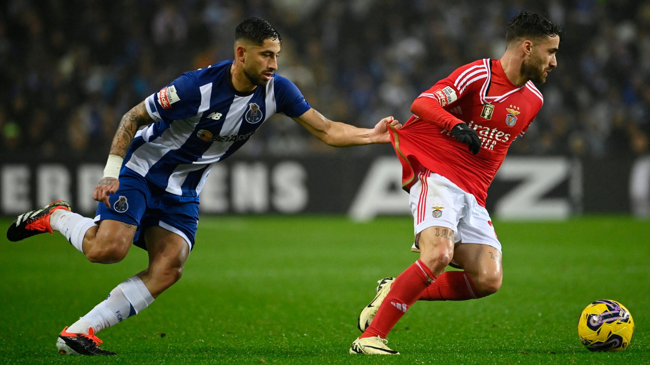 Preview Dragão Imparável: FC Porto Goleia Arouca e Consolida Liderança Antes do Clássico com o Benfica