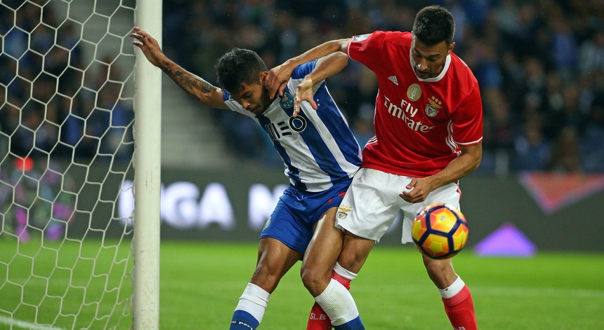 Preview Arbitragens Definidas para o Clássico FC Porto vs Benfica e Outros Jogos da 8ª Jornada da I Liga