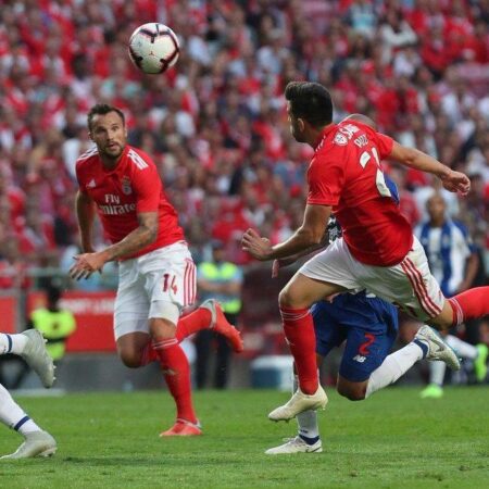 Descubra os Jogadores que Marcaram Golos por Benfica e FC Porto