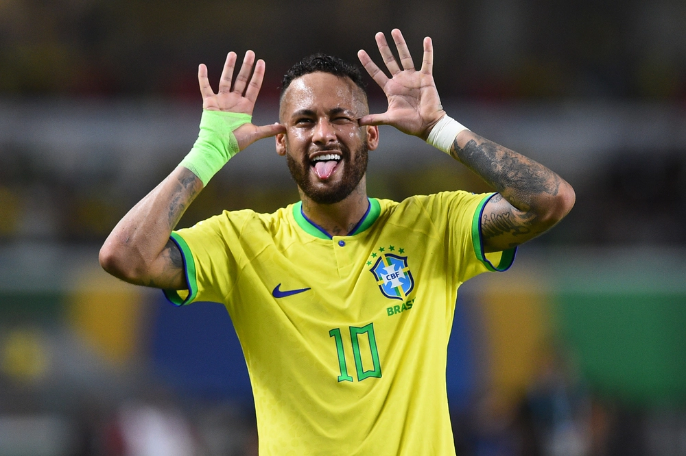 Preview Neymar Jr. junta-se ao Yu-Gi-Oh! Master Duel em evento temático de eFootball