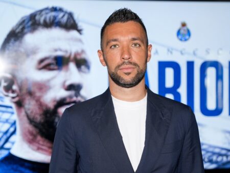 FC Porto: Farioli Convoca Jovens para o Regresso aos Treinos