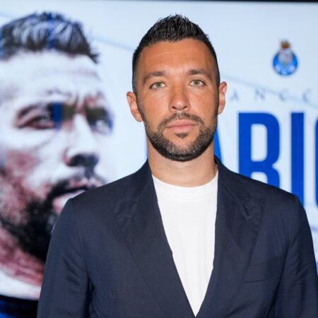 FC Porto: Farioli Convoca Jovens para o Regresso aos Treinos